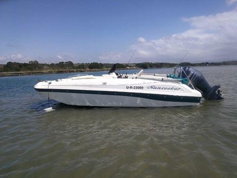 Sunseeker 22 (200 Hp Yamaha Four Stroke) *only 112 hrs … immaculate!