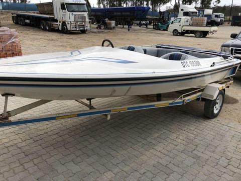 17 Ft Raven Speedboat with 115 Mercury