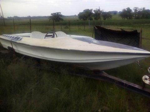 17 ft project boat for sale