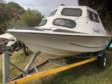 G4 CABIN BOAT ON LICENSED TRAILER