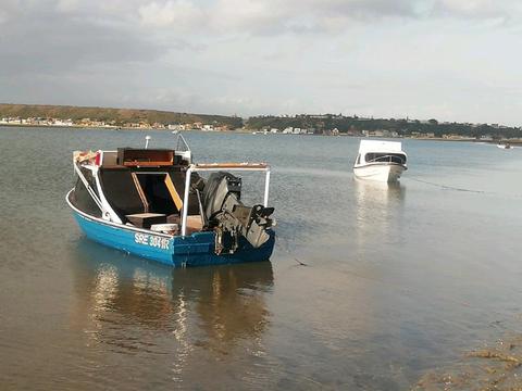 Cabin boat 40 suzuki