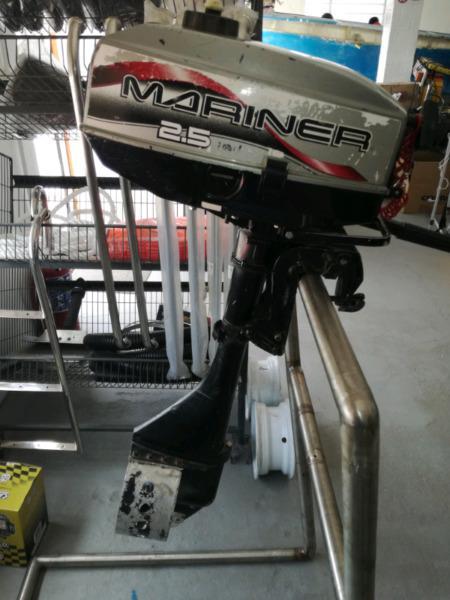 2.5hp Mariner Outboard Engine