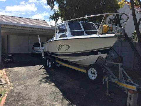 21ft Kei Marine Hull only on trailer.Fantastic Condition-R59995