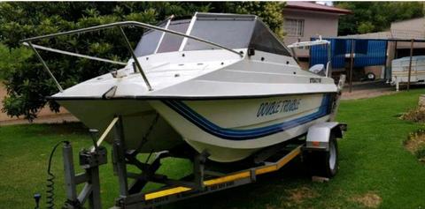 Sea Flight Powered by twin 60HP Yamaha