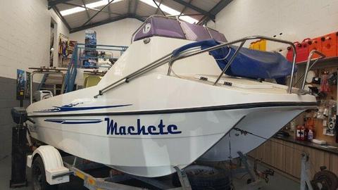 Cozi Cat 16 2 x 2011 Mariner 60 Big Foots