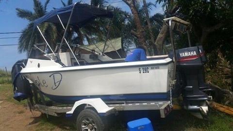 IMMACULATE Ace craft 18,6 on a very nice trailer and two Yamaha 70 hp Trim tilt motors