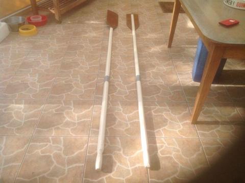 Decorative Wooden Boat Rowing Oars (Approx. 2 Meters). R800