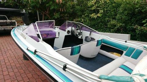 Scimitar 160 bow rider speed boat with Yamaha 115 