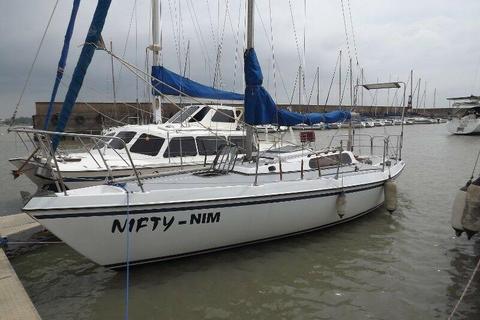 29ft Nimbus 900 Yacht For Sale