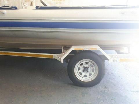 4.7m Gemini Rubber Duck 40hp Yamaha 