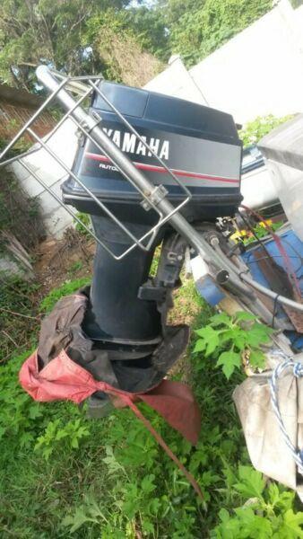 Yamaha 40 HP boat motor 
