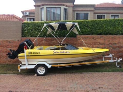 2004 Sensation Ski Boat 115 Mercury 