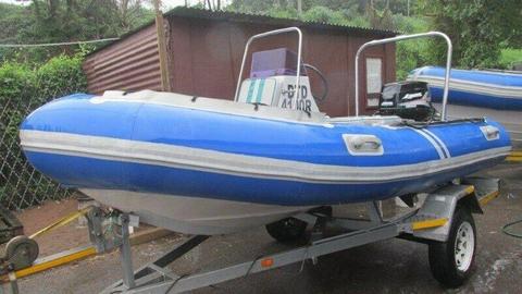 Pro Duck 4,2m on trailer 