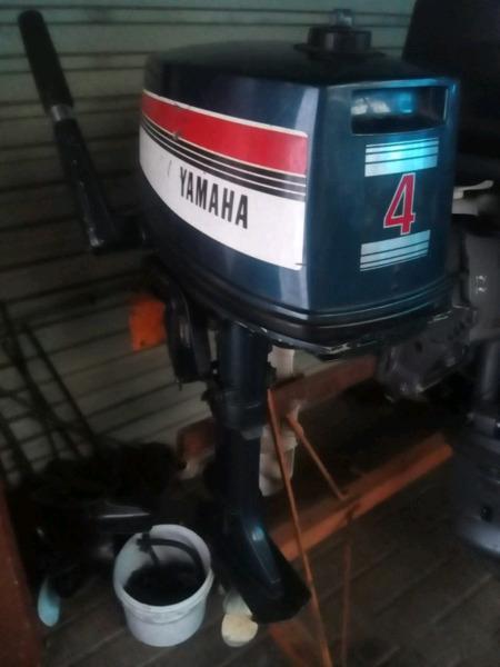 4Hp Yamaha outboard motor for sale  