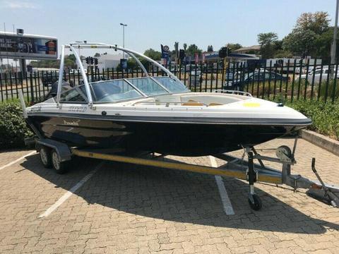 2008 Panache 2255 LX with Yamaha 250 HP 4stroke VMAX SHO Outboard Engine and Wake Tower - Linex 
