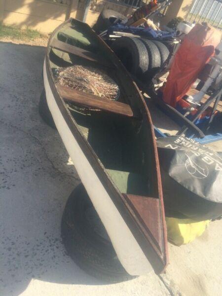 Fishing kayak boat 