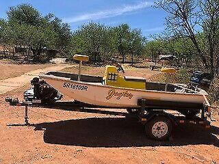Skeeter Dory Bass Boat for Sale R32500.00 Negotiable. 