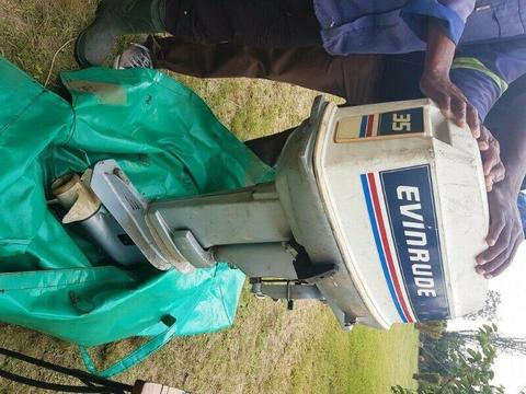 Evenrude Outboard Motor 