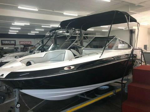 2016 Odyssey 650 Sundeck with Mercruiser v8 5.0 litre inboard engine in excellent condition - Linex 