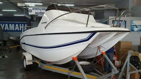 New SeaCat 565 forward console Offshore Fishing Boat with 2 x Yamaha 70 HP 4stroke outboard engines 