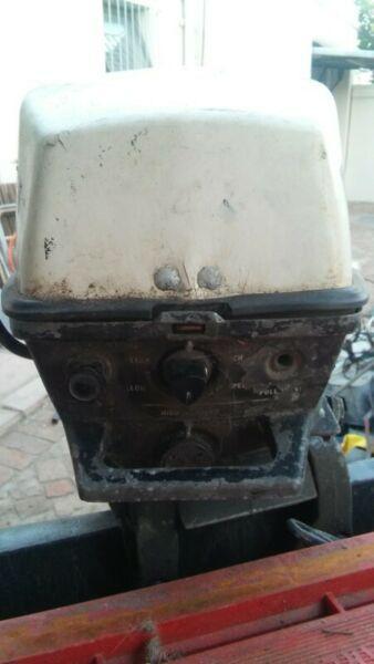 boat motor 3 hp johnson 