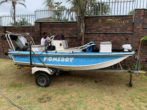 category R boat for sale 