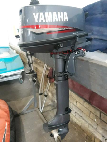 5hp Yamaha outboard long shaft 