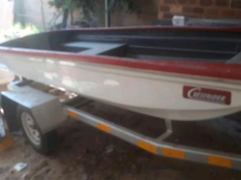3.2m CRESTRIDER boat on galvinised trailer for sale  