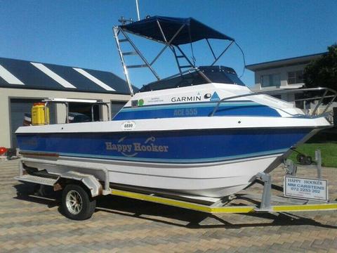 Boat for Sale - ACE CATT 555 - R 140 000 
