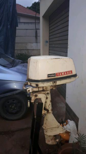 YamahaP125A outboard motor 
