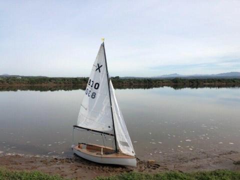 Sailing dingy for sale 