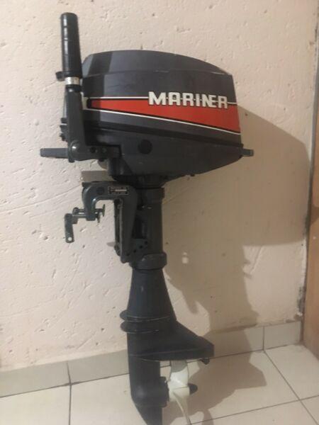 8hp mariner outboard motor  