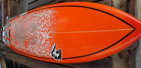 Sovereign Surfboard 