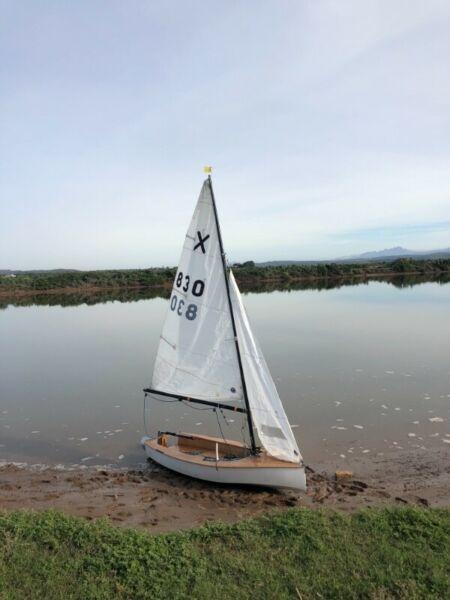 Wooden sailing boat “extra” for sale 