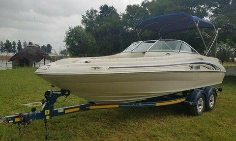 2002 SeaRay 210 with 5.0L V8 mercruiser with bravo 3 Gearbox 